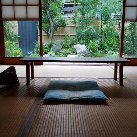 旧鈴木邸 女性専用 Lägenhet Matsuyama  Exteriör bild