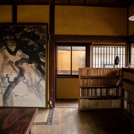 旧鈴木邸 女性専用 Lägenhet Matsuyama  Exteriör bild